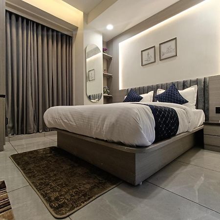 Hotel Asiana Sky Motera Ahmedabad Exterior foto