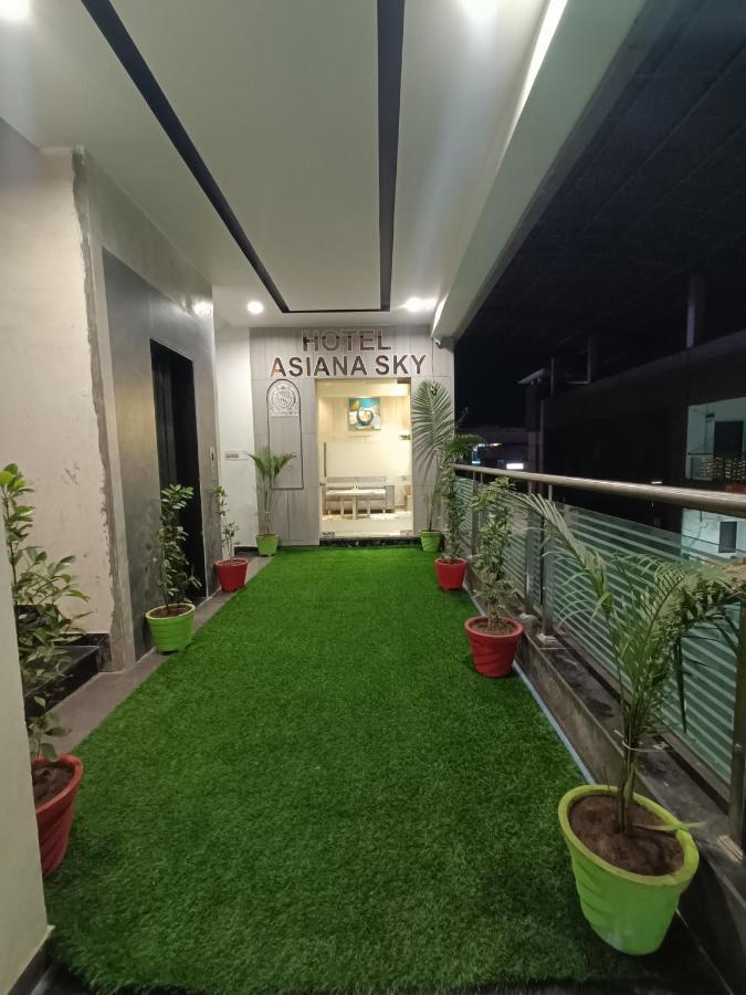 Hotel Asiana Sky Motera Ahmedabad Exterior foto